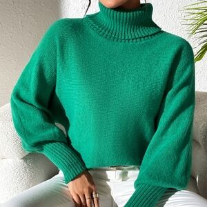 Cloud Nine Batwing Sweater - Green